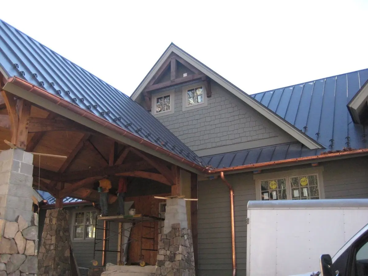 Craftsman Roofing team delivering quality roofing work in Elkhorn